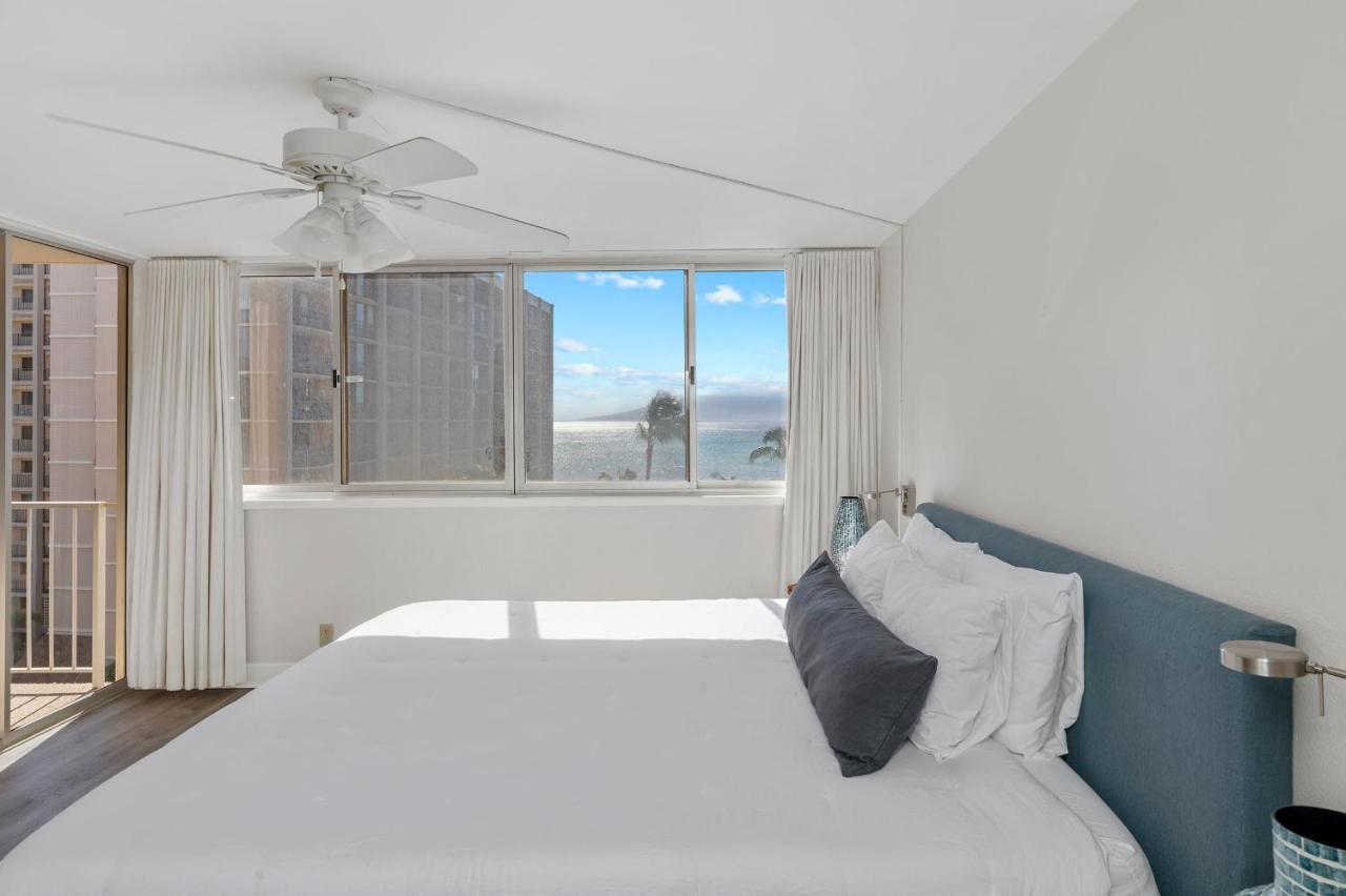 Incredible Beachfront 1Br - Sleeps 4 Awesome Location And In The Center Of Restaurants Many Beaches Golf And More Villa Kahana Eksteriør billede