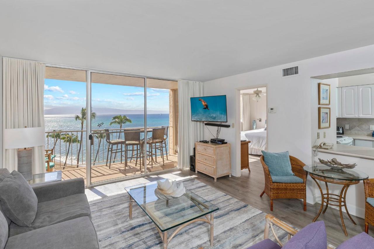 Incredible Beachfront 1Br - Sleeps 4 Awesome Location And In The Center Of Restaurants Many Beaches Golf And More Villa Kahana Eksteriør billede